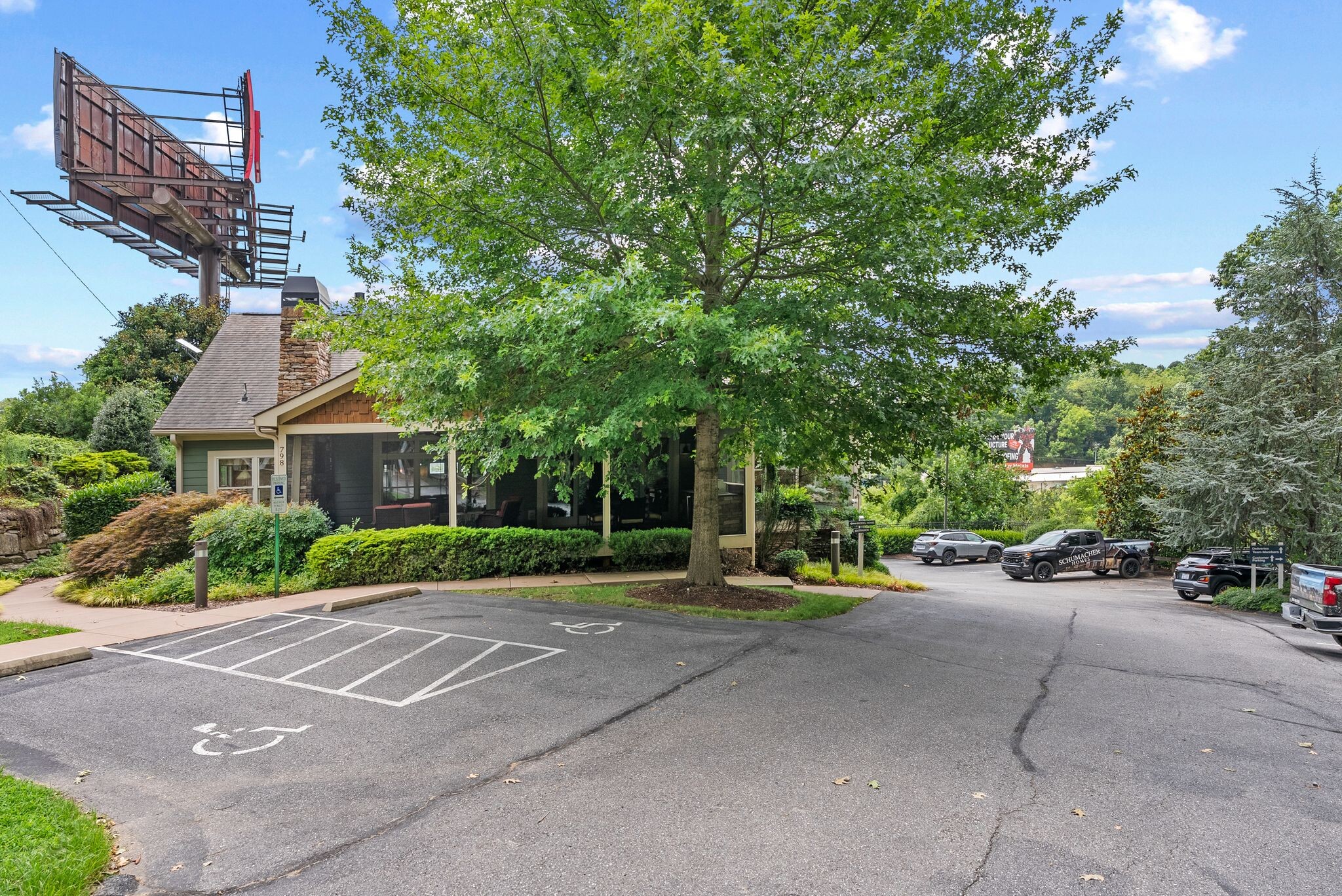 798 Dogwood Rd, Asheville, NC for Sale