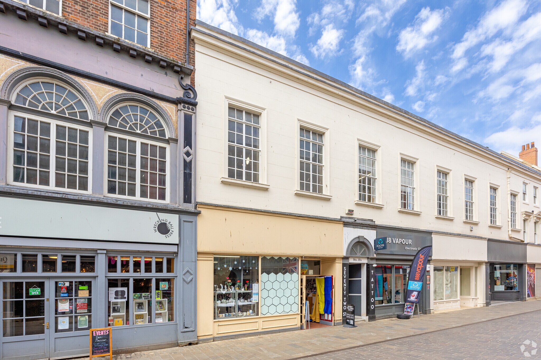 16 Whitefriargate, Hull, NHS for Rent