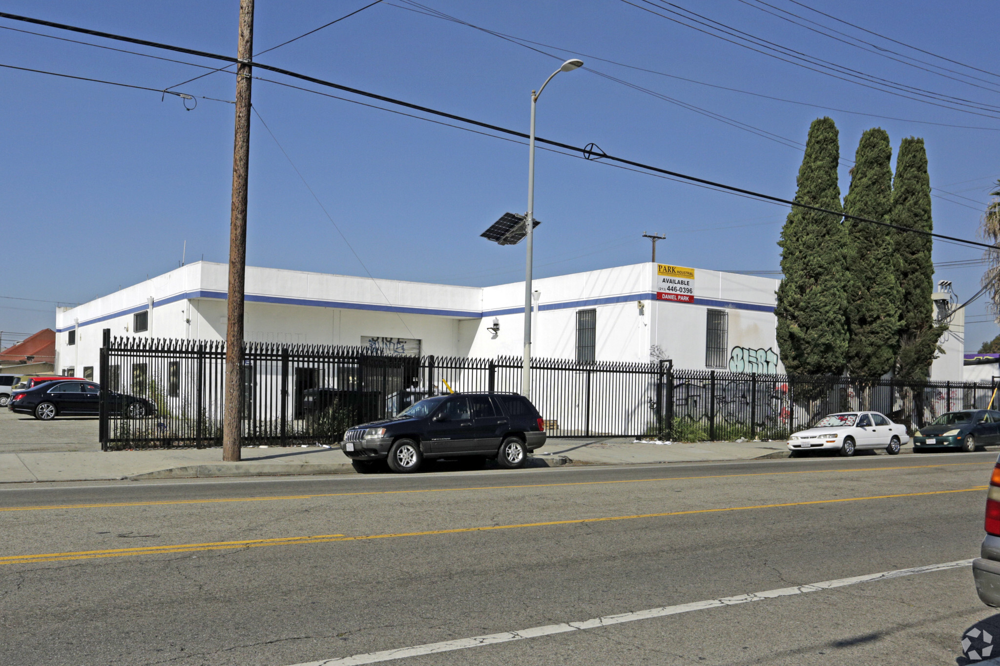 516 E Jefferson Blvd, Los Angeles, CA for Sale