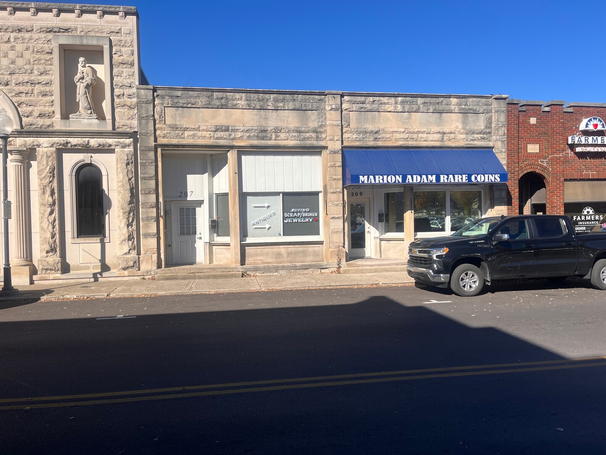 207-209 N Sale St, Ellettsville, IN for Sale