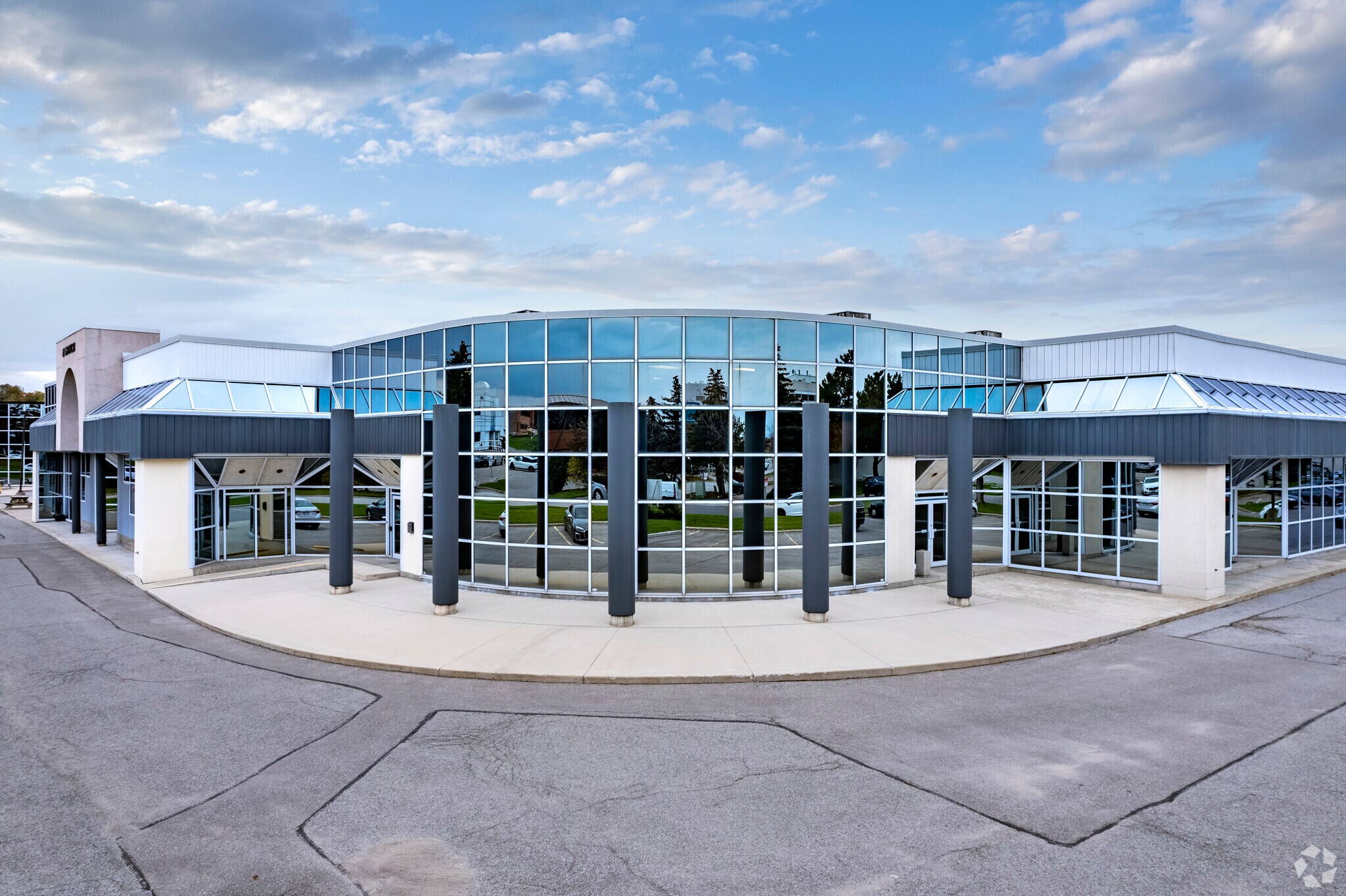 60 Granton Dr, Richmond Hill, ON for Rent