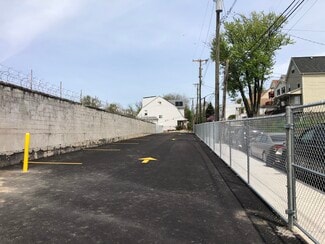Staten Island, NY Commercial Land - 572 Richmond Ter