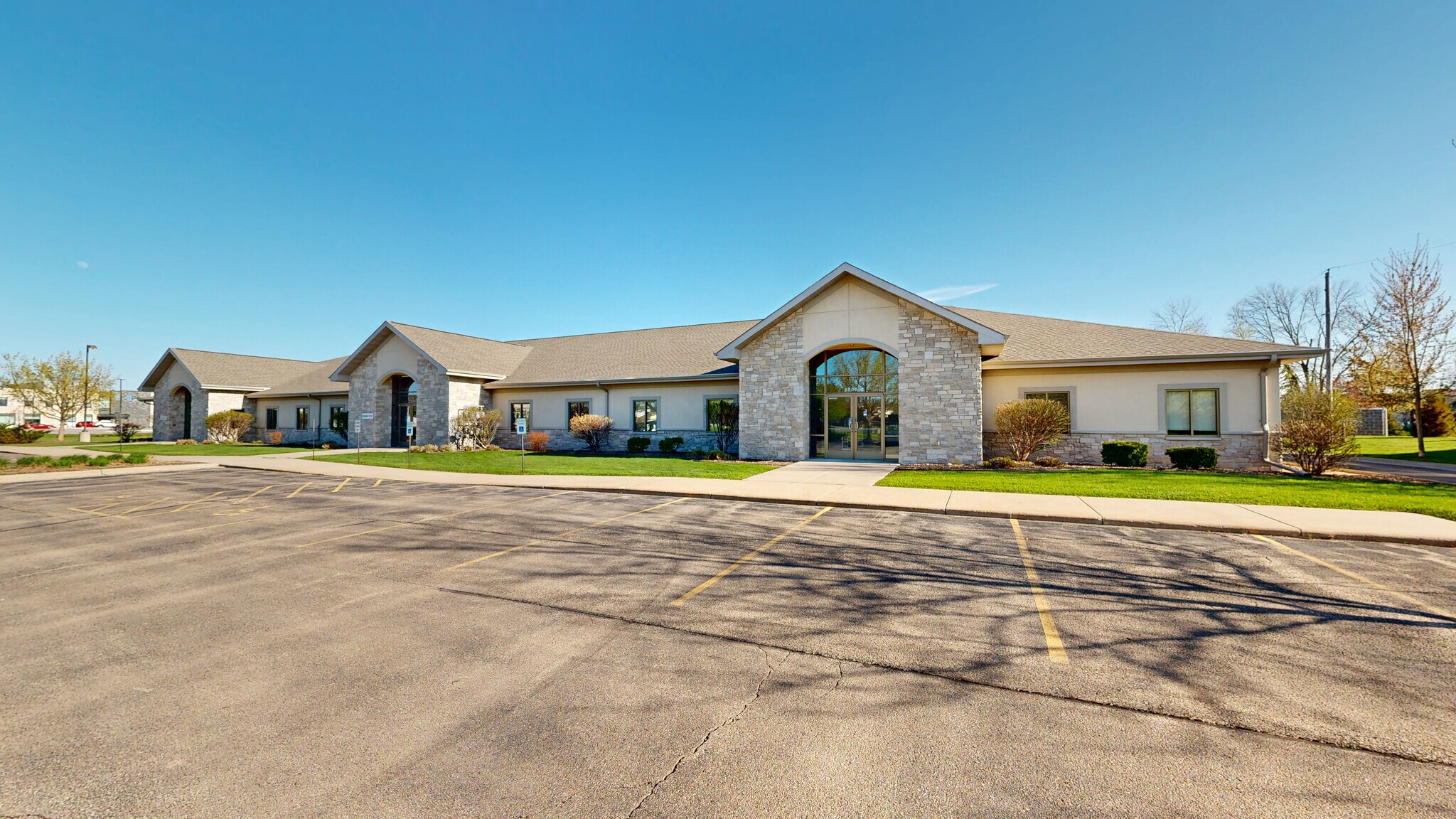 2505 E Evergreen Dr, Appleton, WI for Rent
