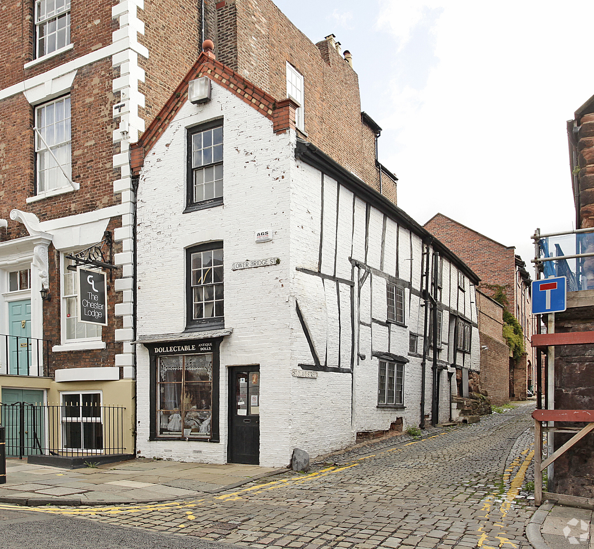 53 Lower Bridge St, Chester, CHS for Sale