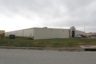 Richmond, MO Freestanding - 912 Walton Way