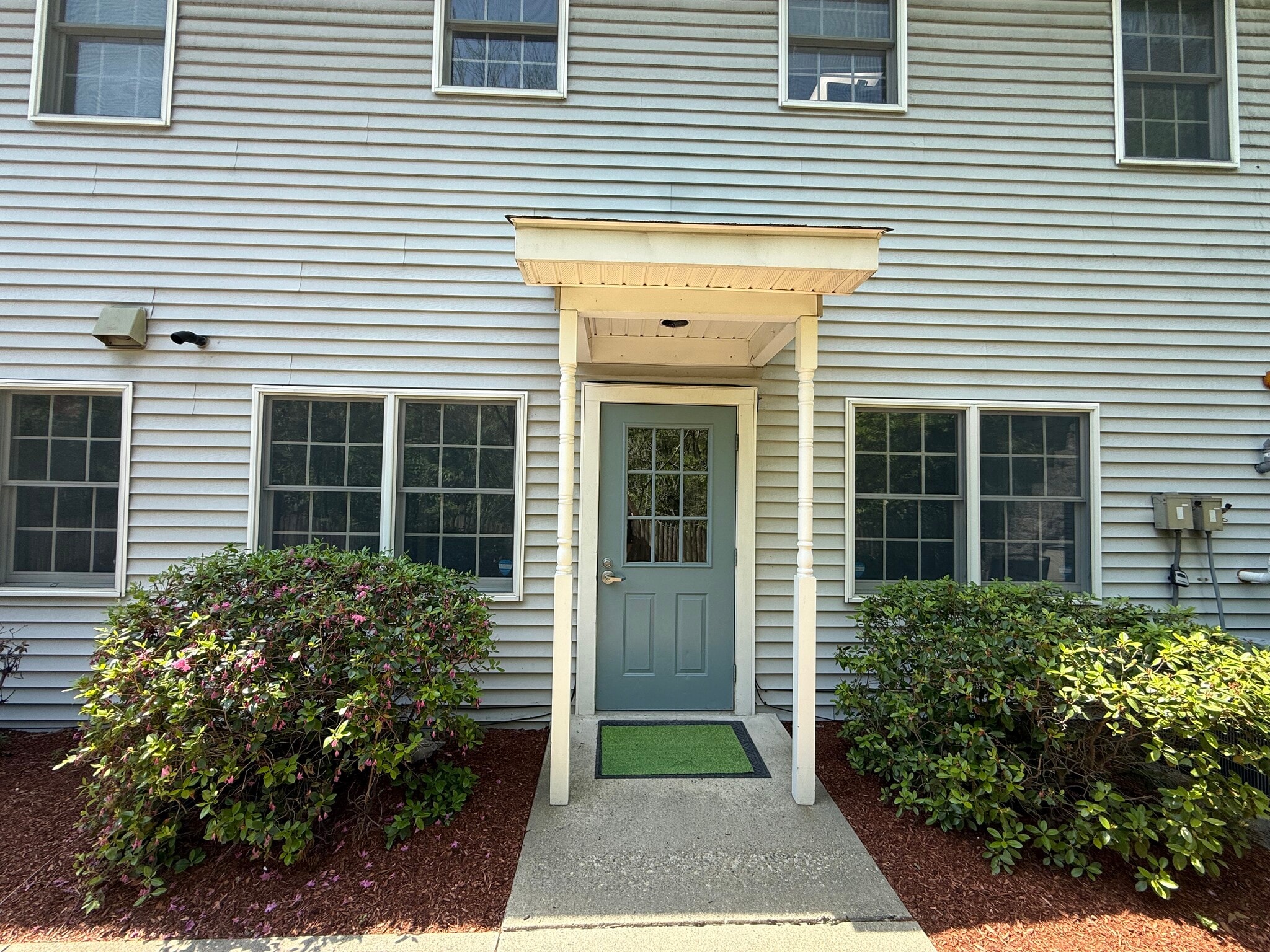 694 Main St, Holden, MA for Rent