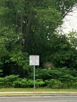 East Hartford, CT Commercial - 215 Forbes @ Roberts Street st East Hartford, CT Commercial - 215 Forbes @ Roberts Street st