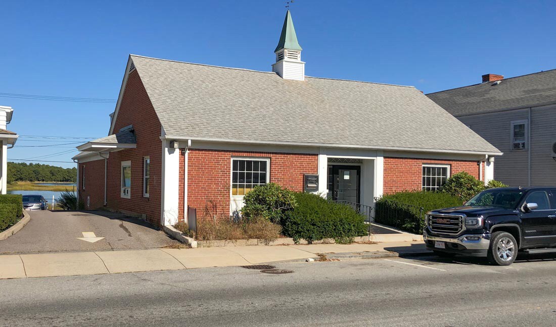 261 Main St Wareham, MA 02571 Retail Property for Lease on