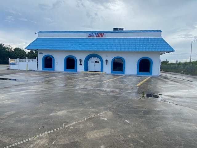 3954 Byron Dr, Riviera Beach, FL for Rent