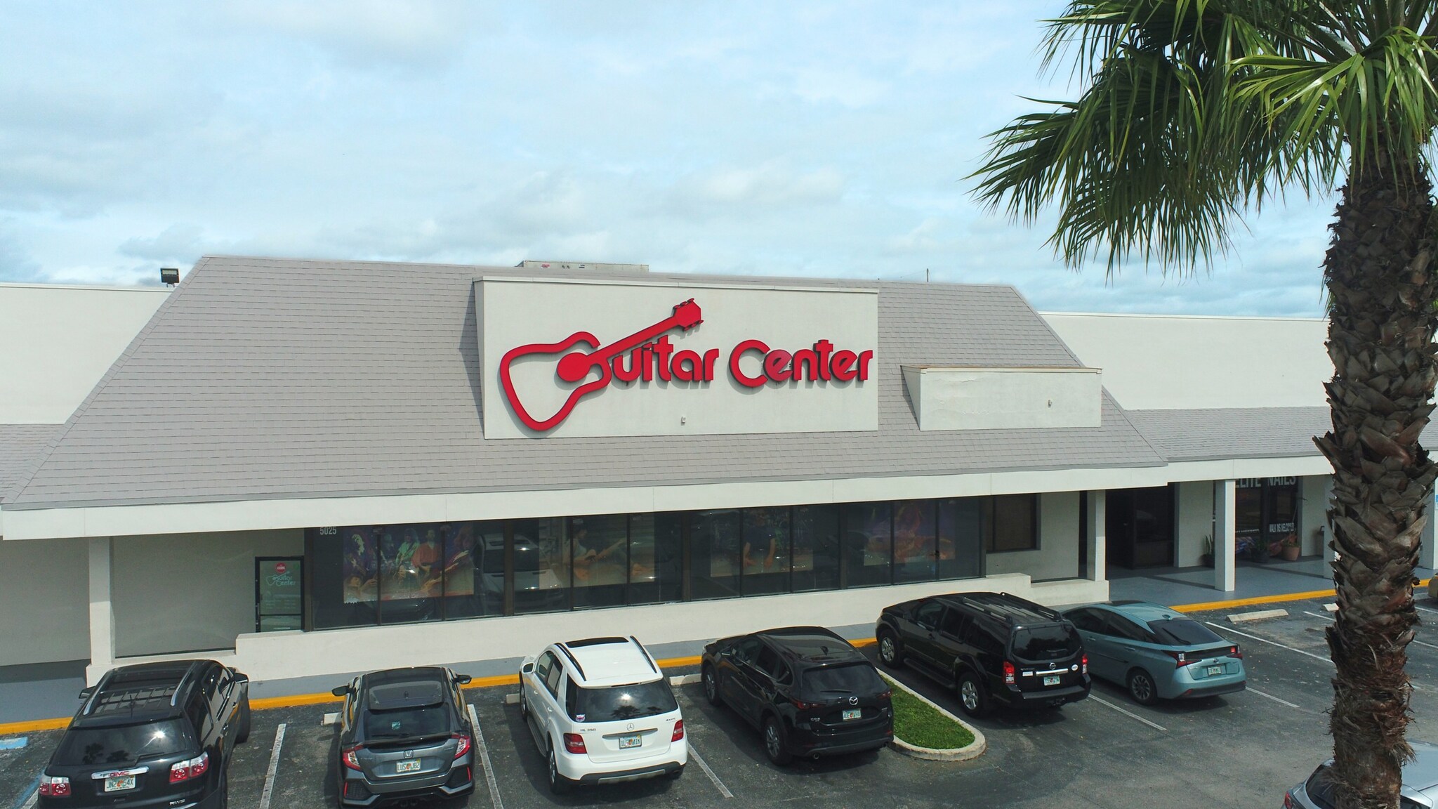 5021-5101 W Okeechobee Blvd, West Palm Beach, FL for Rent