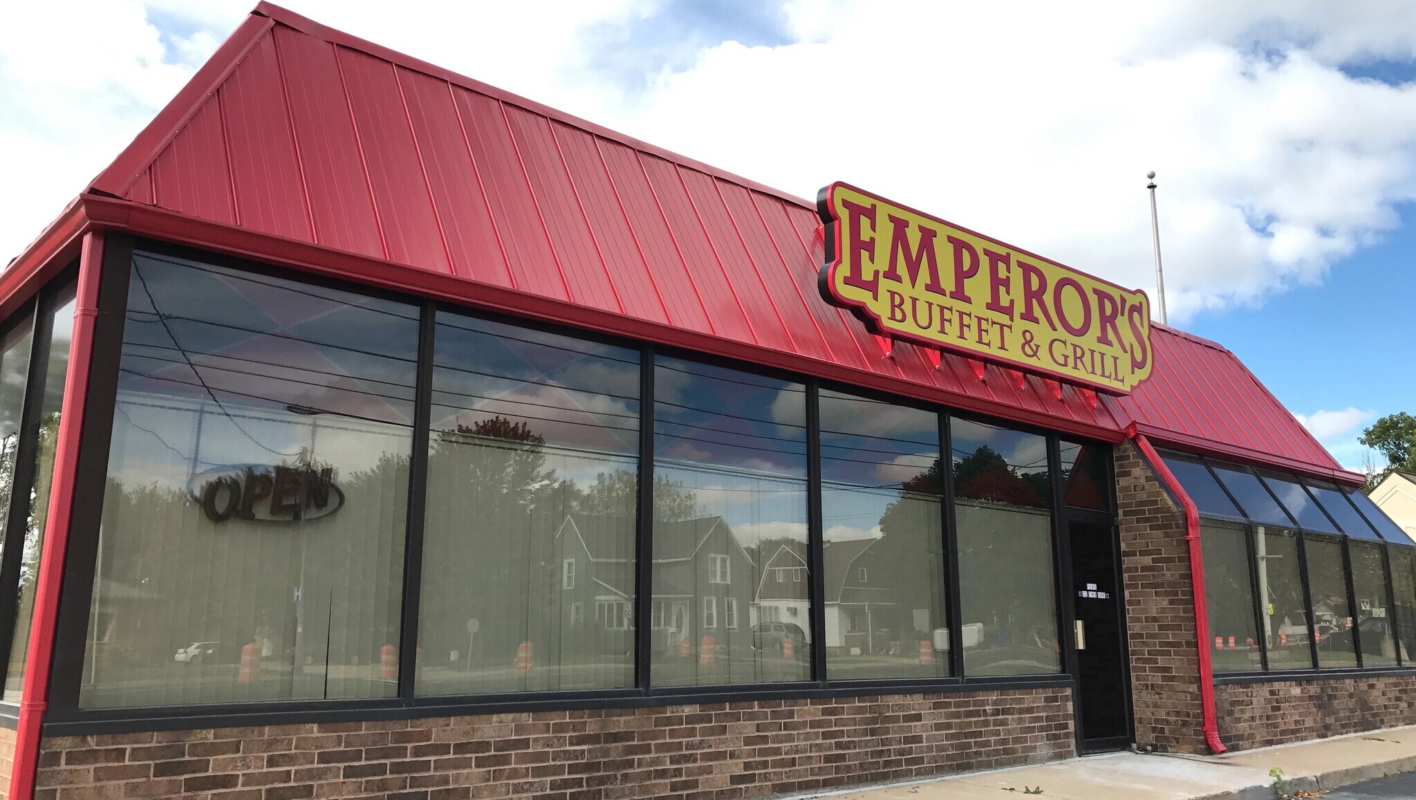 1919 S Oneida St, Appleton, WI for Sale