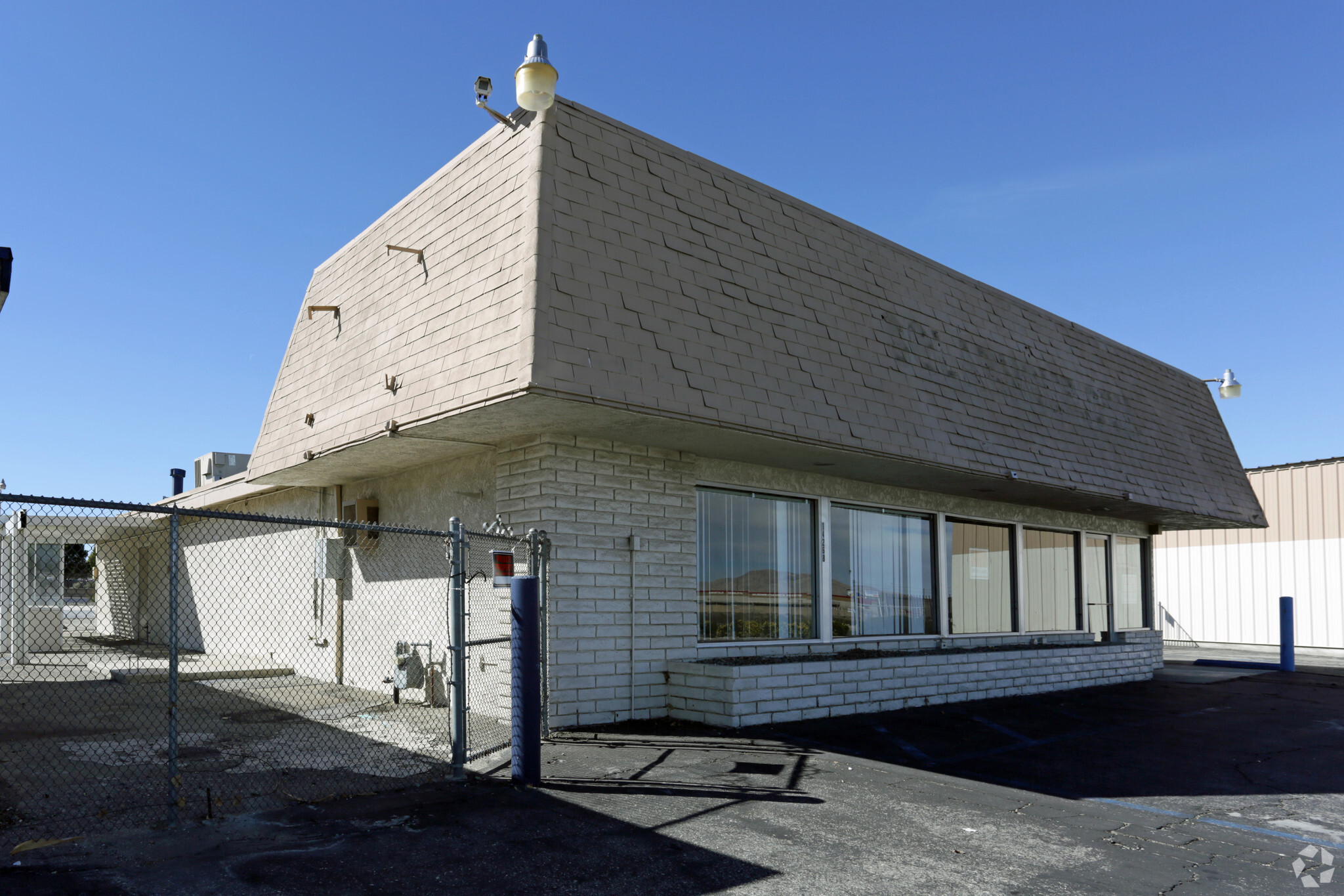 14268 Valley Center Dr, Victorville, CA for Rent