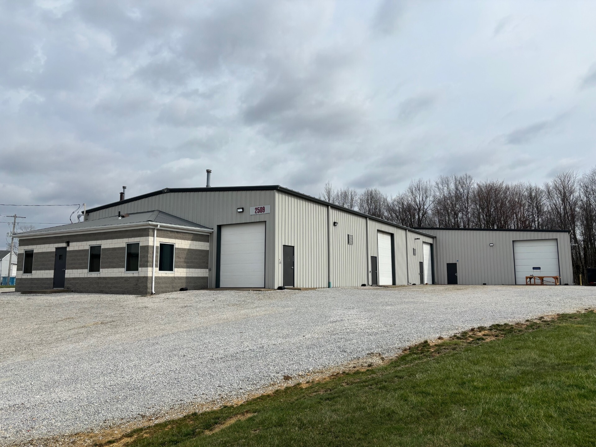 2509 Krisko Cir SW, Canton, OH for Rent