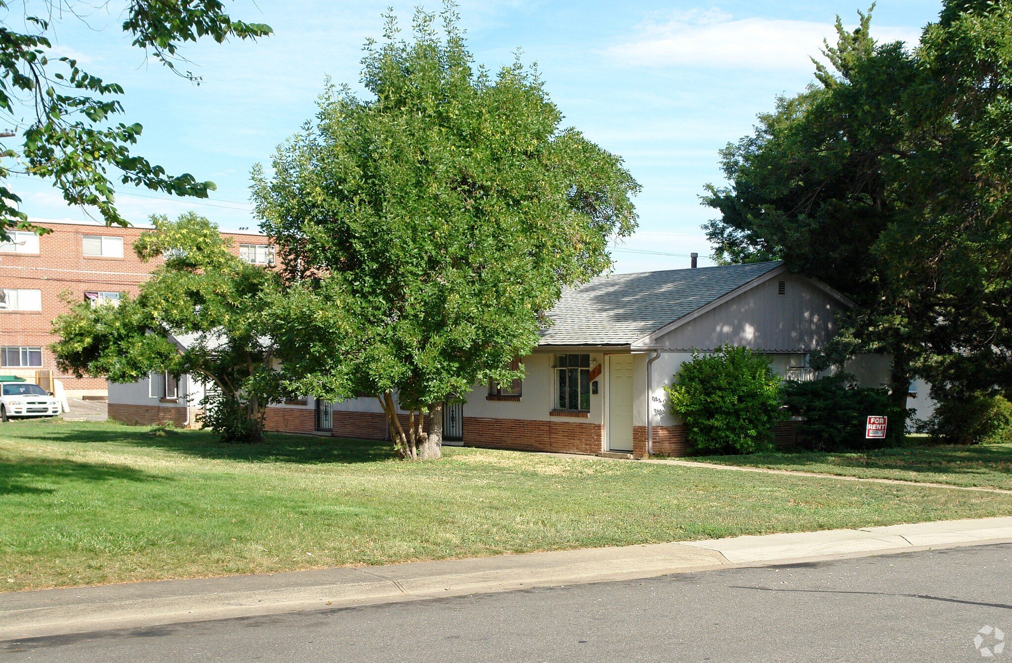 1193 Akron St, Aurora, CO for Sale