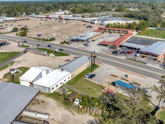 Lufkin, TX Retail - 205 N Timberland Dr