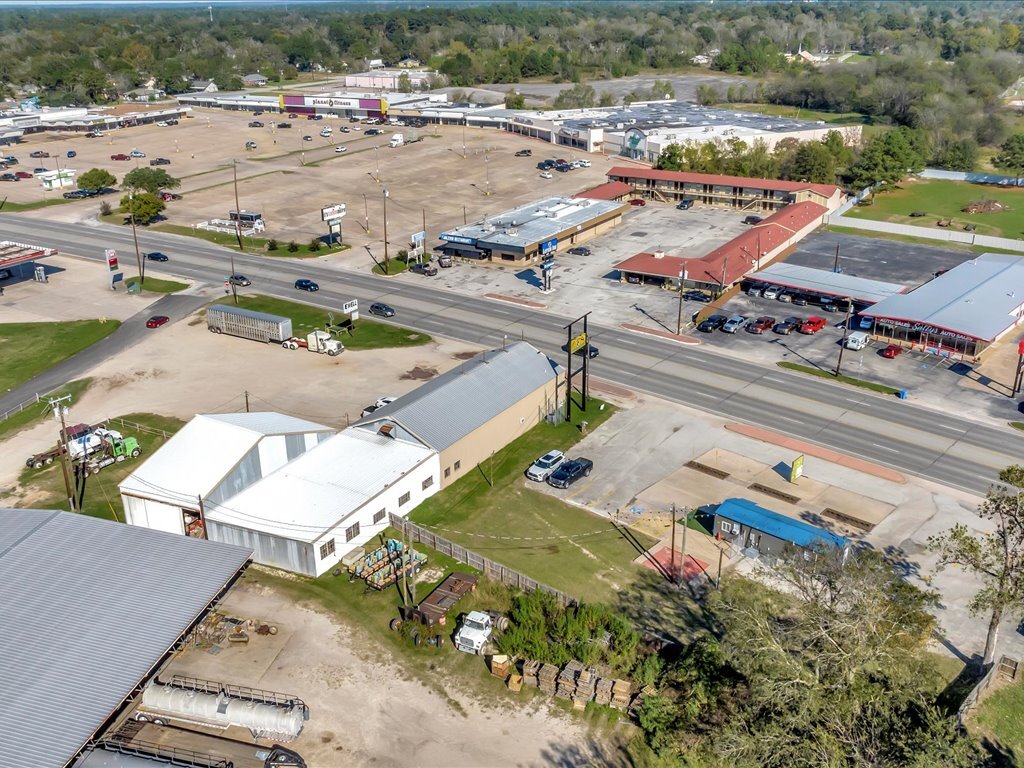 205 N Timberland Dr, Lufkin, TX for Sale