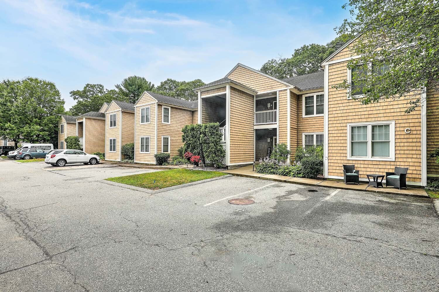 70 Turner St, Warwick, RI for Sale