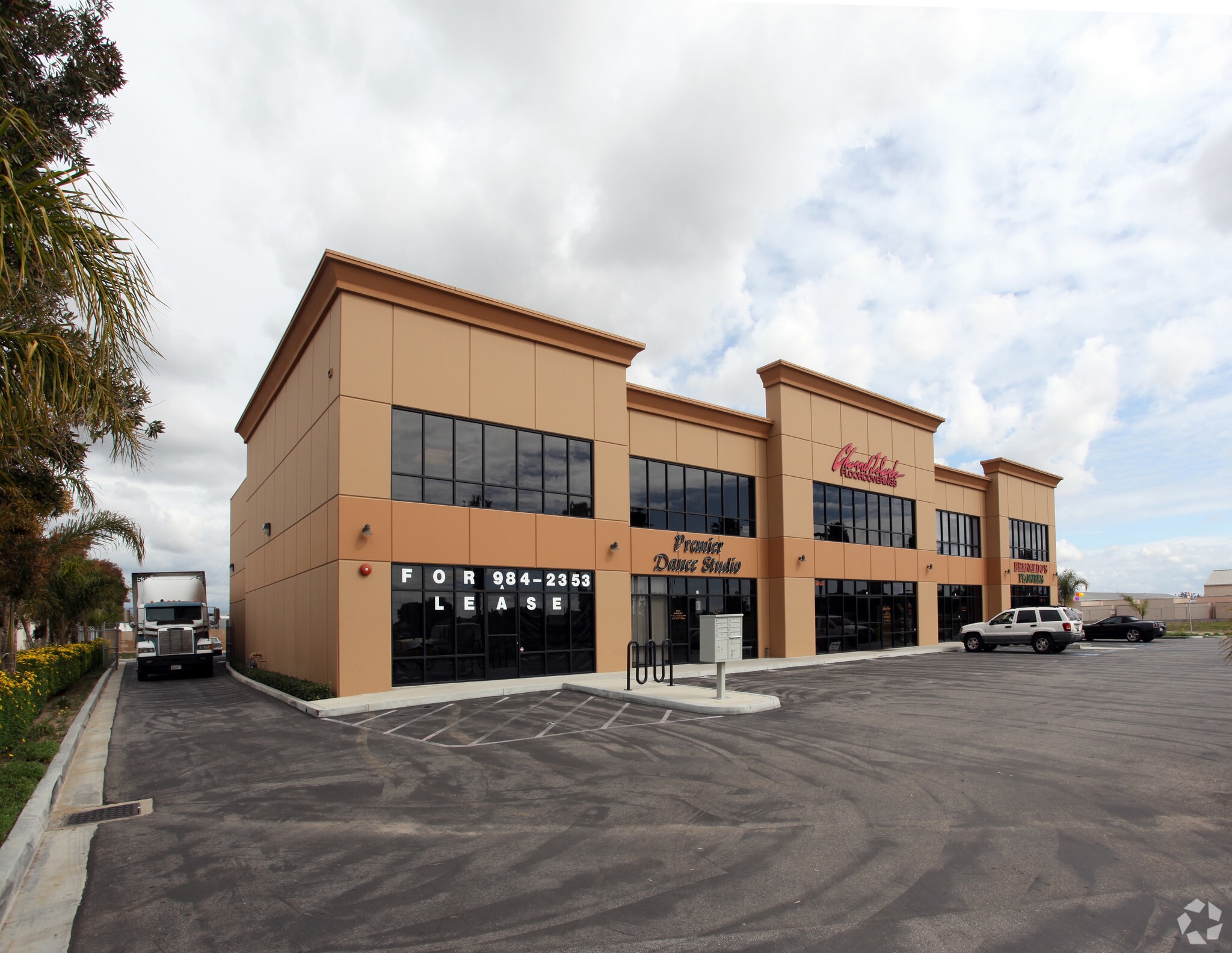 2425 W 5th St, Oxnard, CA for Rent