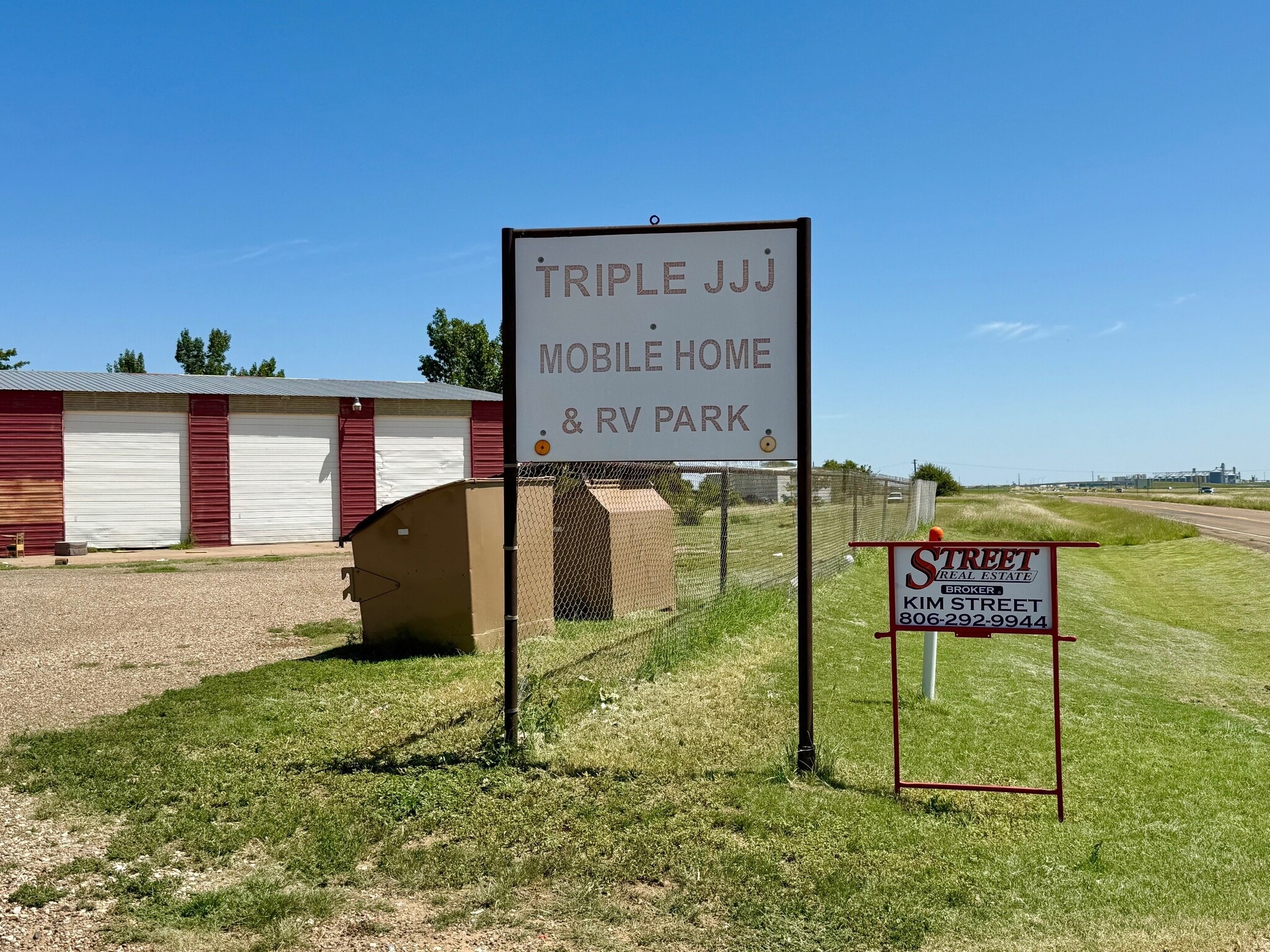 1530 Interstate Highway 27, Hale Center, TX for Sale