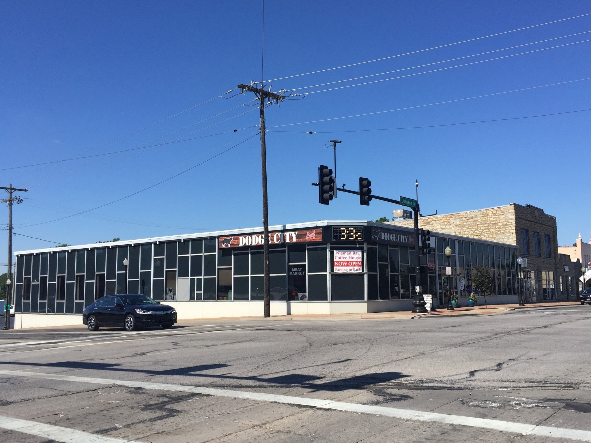 11101 Johnson Dr, Shawnee, KS for Rent