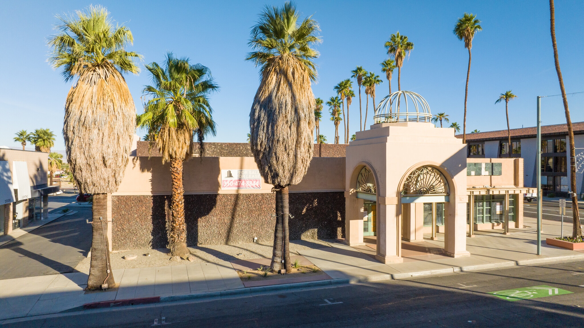 490 S Palm Canyon Dr, Palm Springs, CA for Rent