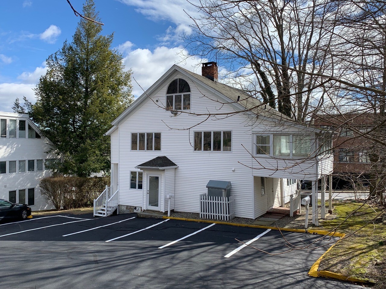 44 Post Rd W, Westport, CT for Rent