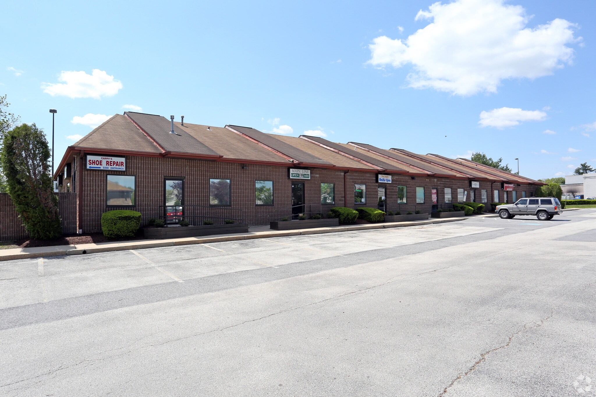 580-590 Reed Rd, Broomall, PA for Rent