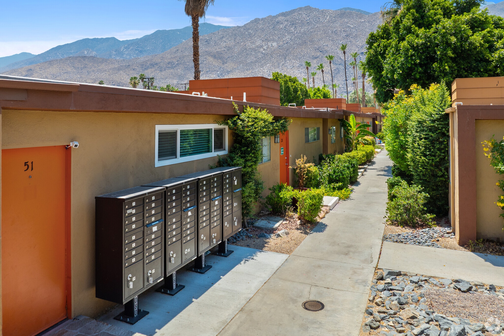 495 Twin Palms Dr, Palm Springs, CA for Sale