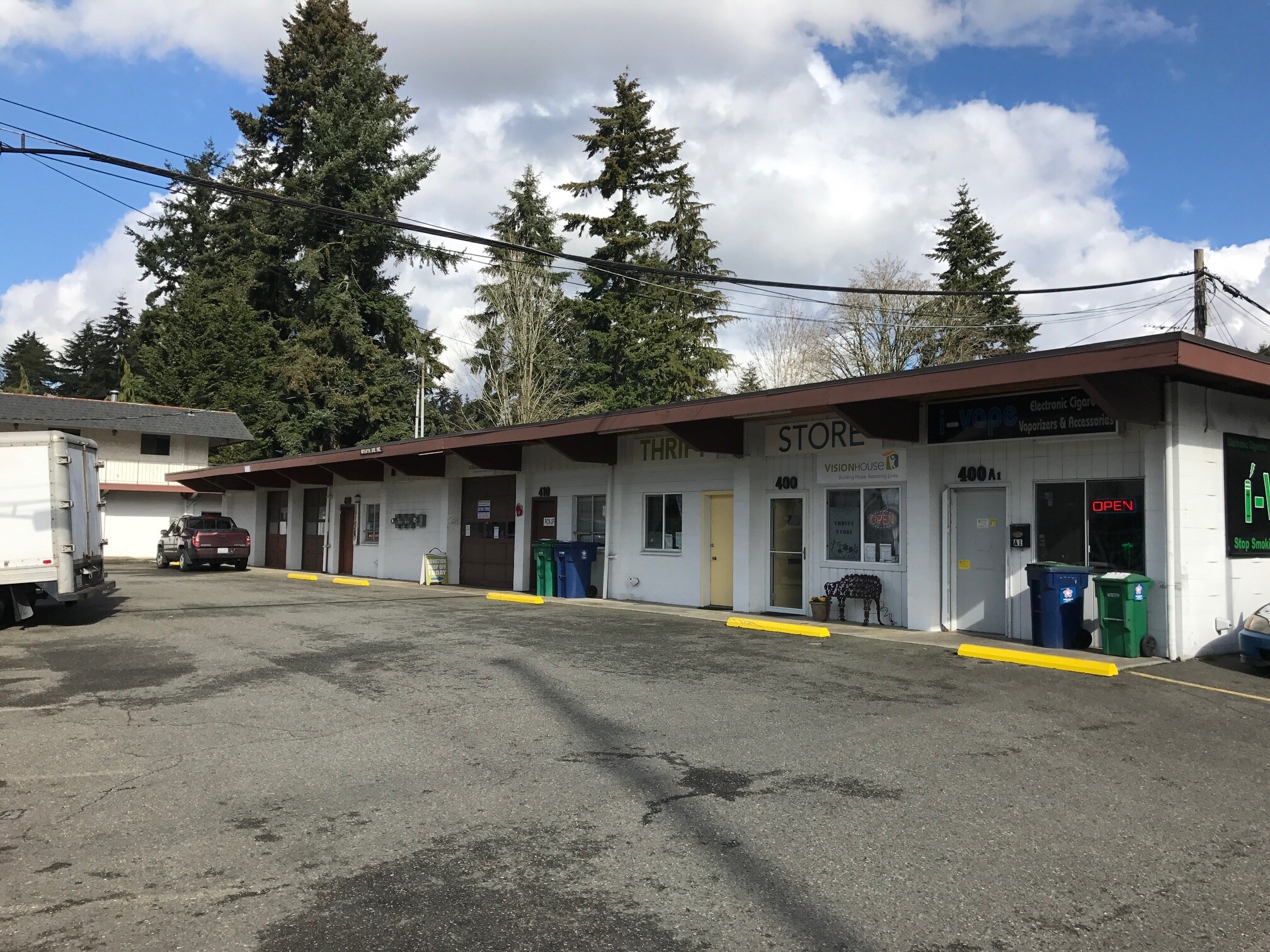 400 Olympia Ave NE, Renton, WA for Rent