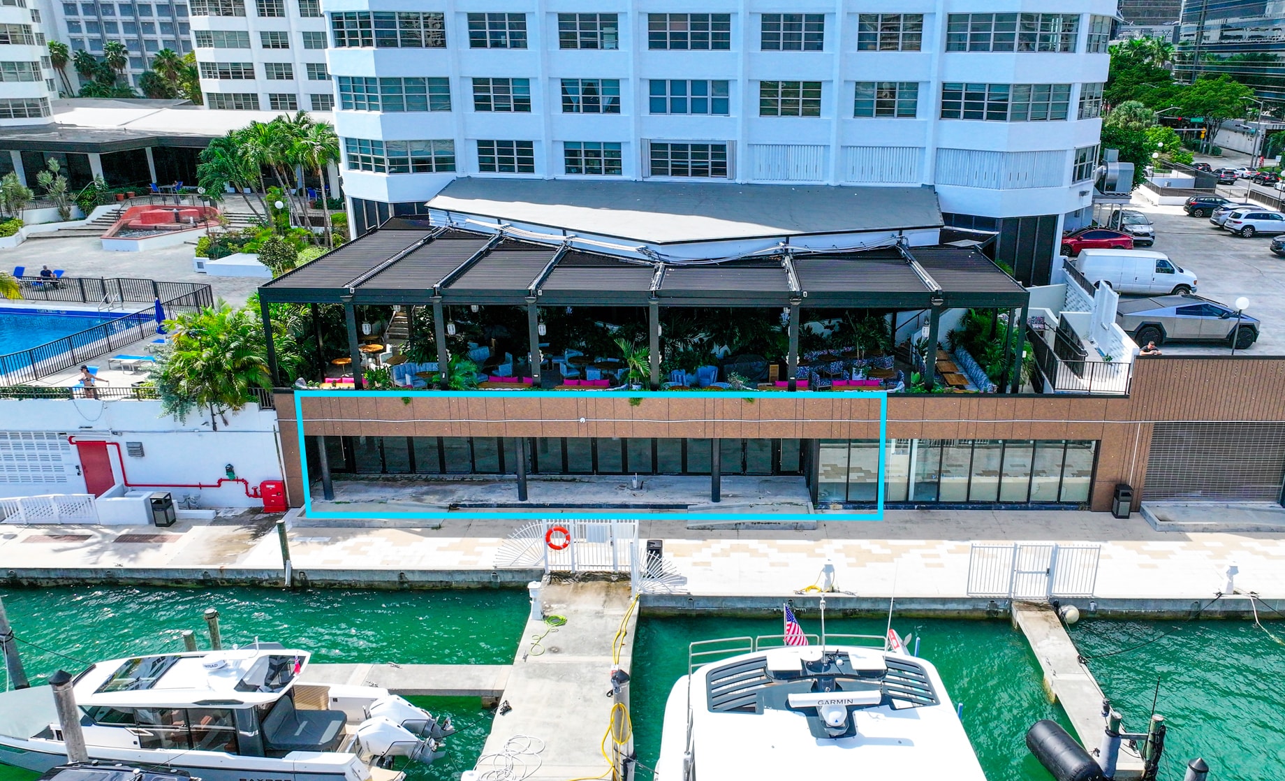 801 Brickell Bay Dr, Miami, FL for Rent