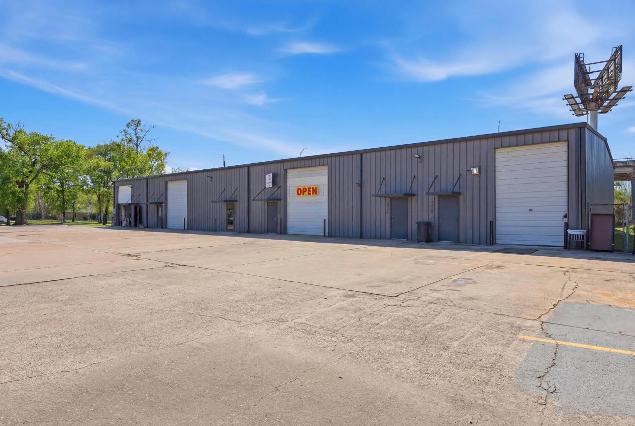 6550 Westwood Blvd, Beaumont, TX for Rent