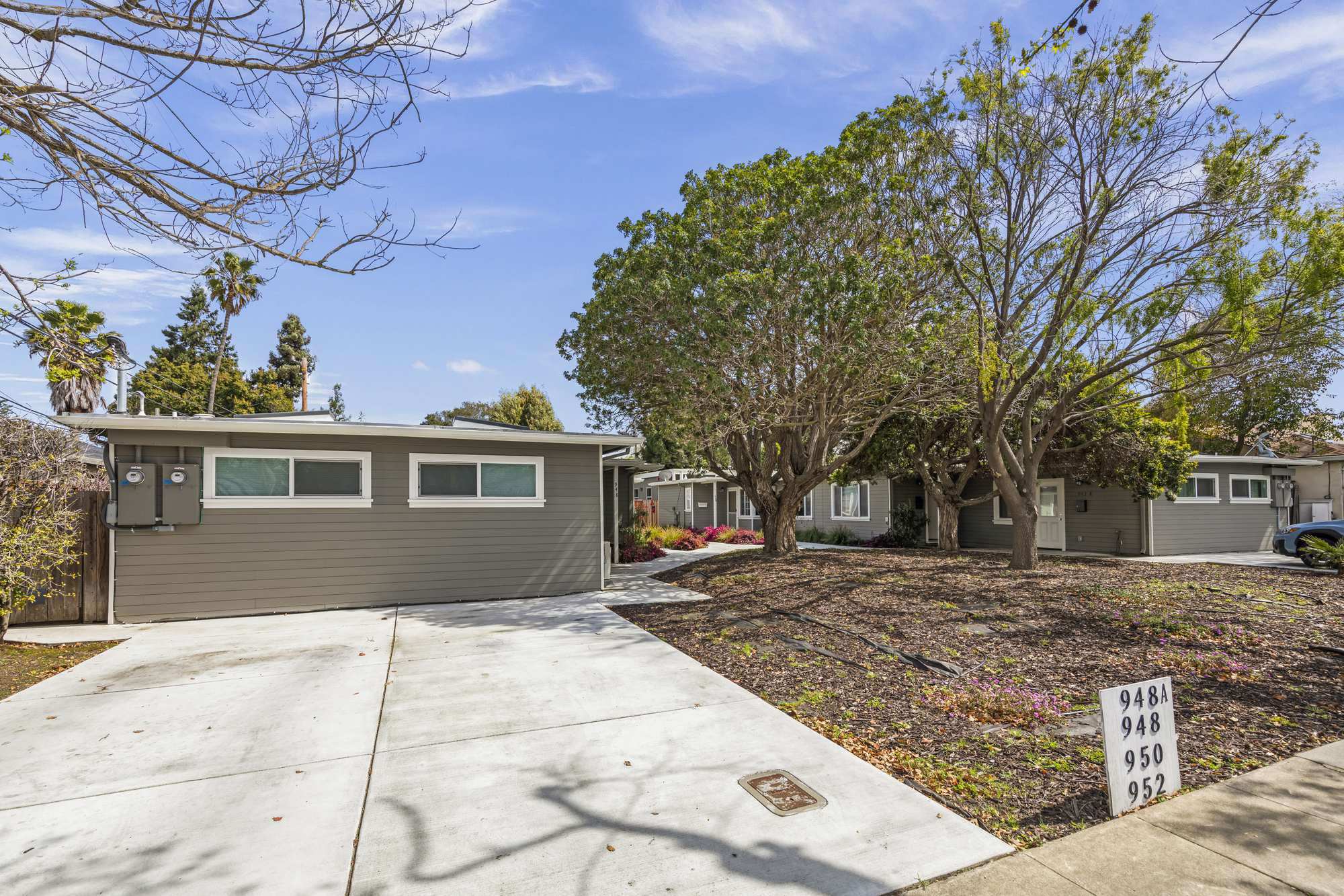 948 15th Ave Redwood City, CA 94063 MultiFamily Property for Sale on