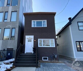 10 Hamilton Av