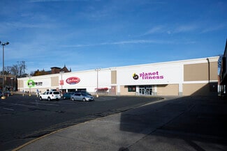 New Britain, CT Retail - 90-200 E Main St