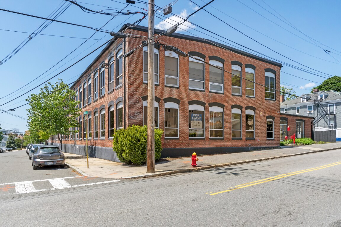 67 Maplewood St, Malden, MA for Rent