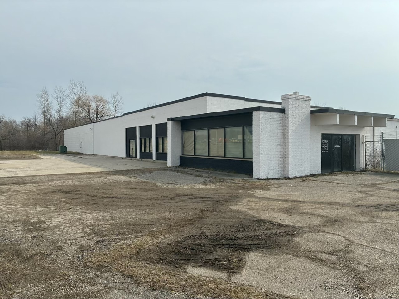 65700 Gratiot Ave, Lenox, MI for Rent