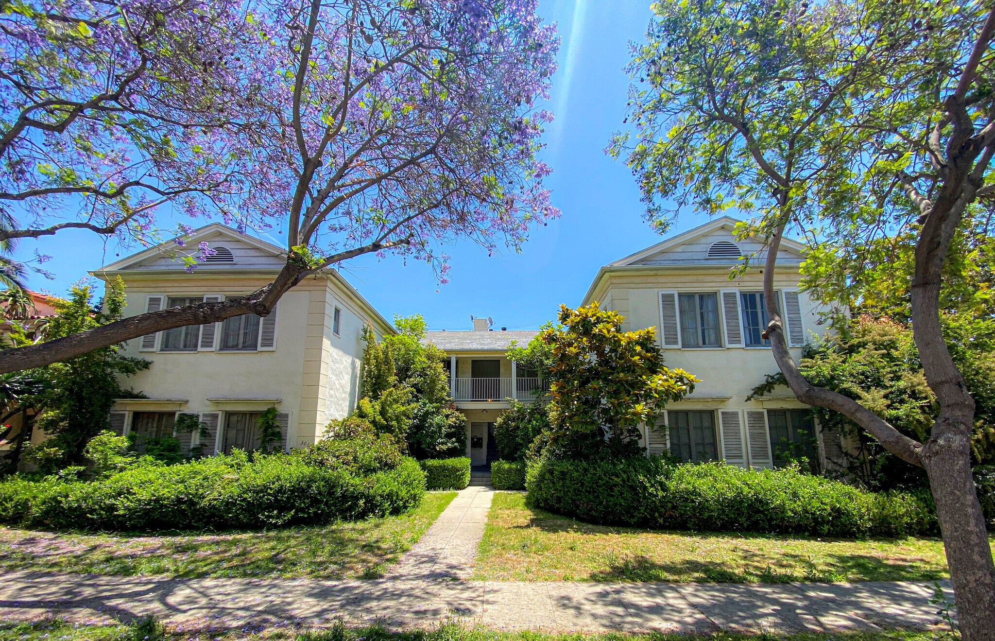 302 N La Peer Dr Beverly Hills, CA 90211 MultiFamily Property for Sale on