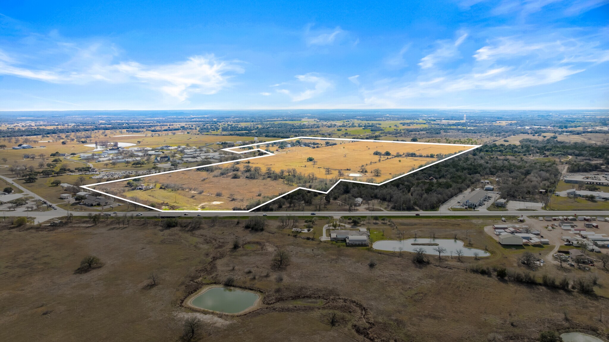 3650 E Austin St, Giddings, TX for Sale