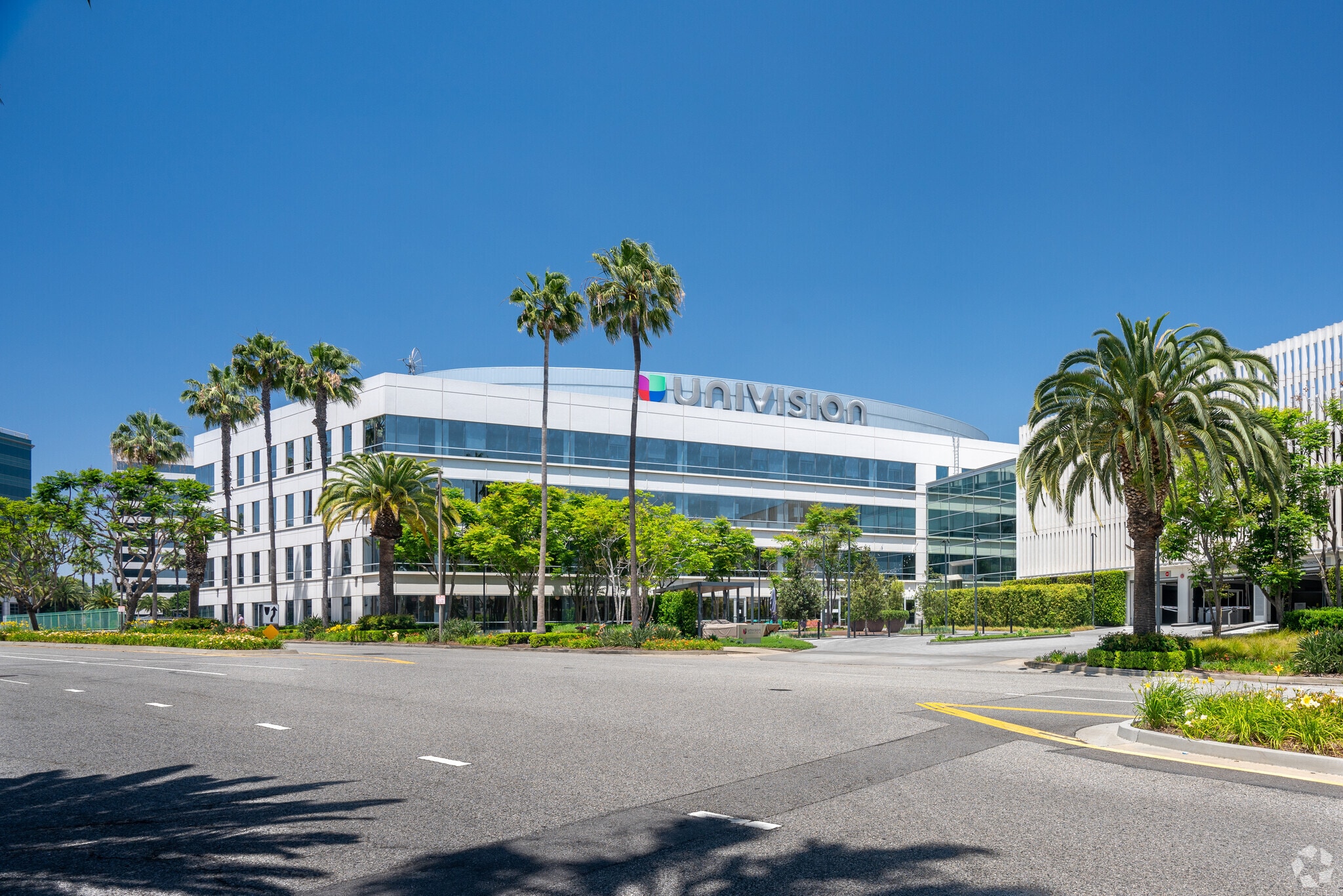 5999 Center Dr, Los Angeles, CA for Rent