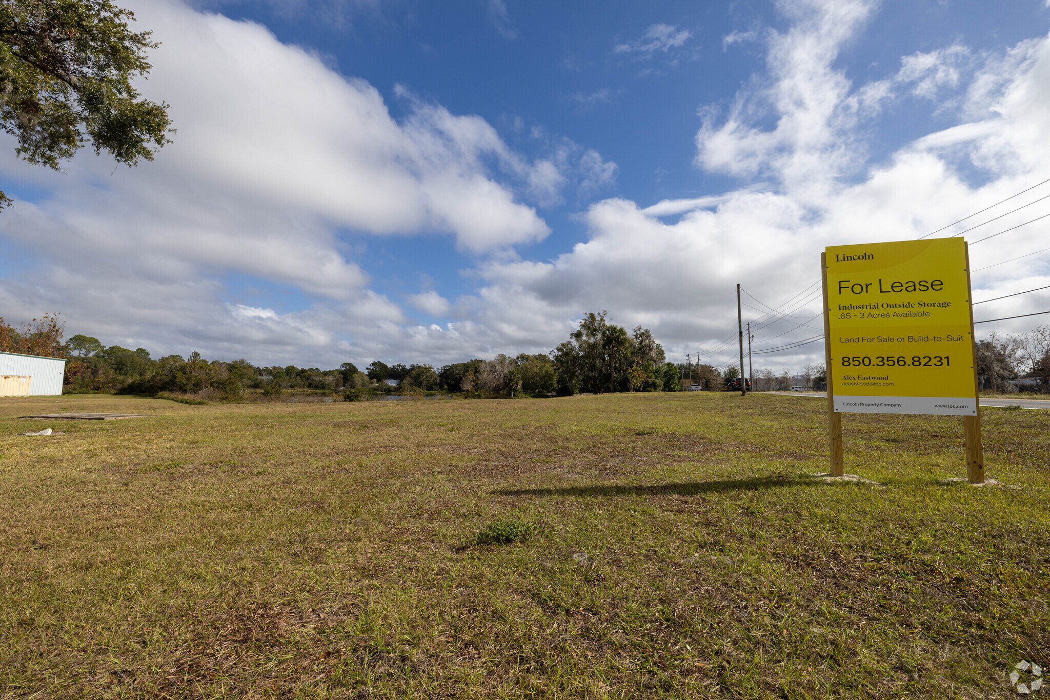 211-215 Old Daytona Rd, Deland, FL for Sale