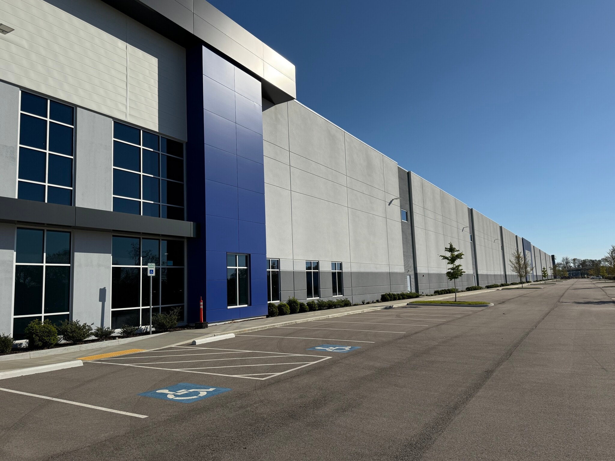 825 Beechcroft Rd, Spring Hill, TN for Rent