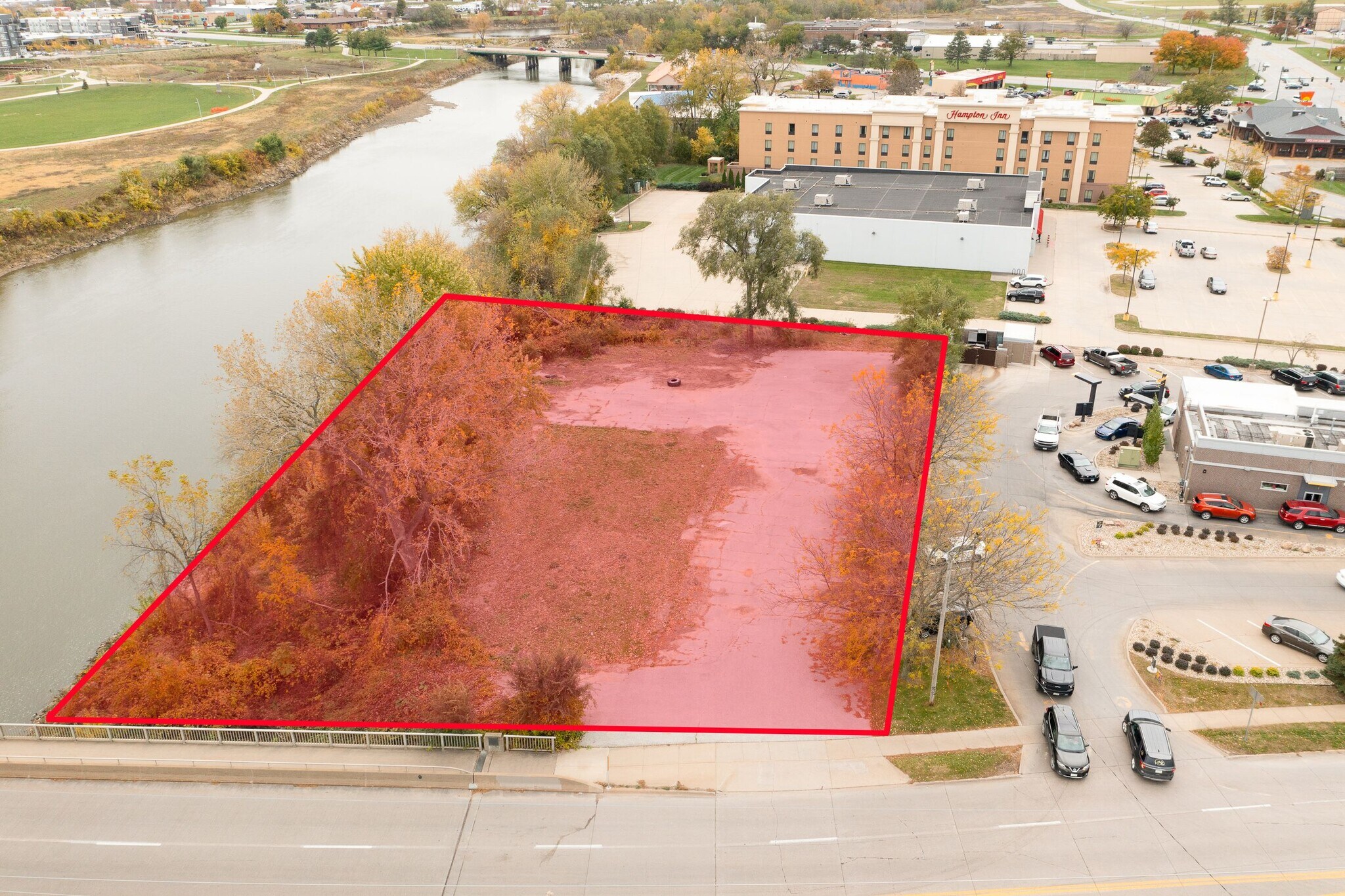 21 W Benton St, Iowa City, IA for Sale