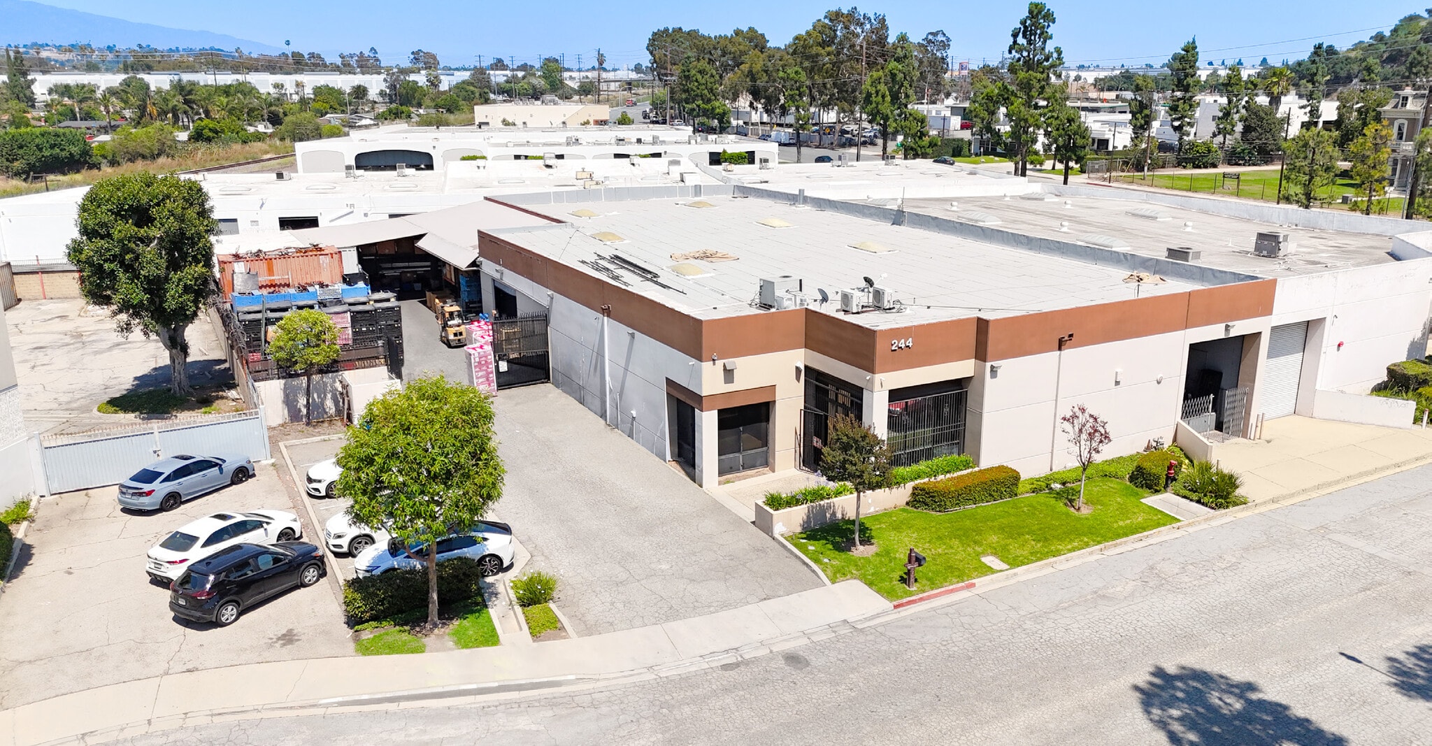 244 Pioneer Pl, Pomona, CA for Sale