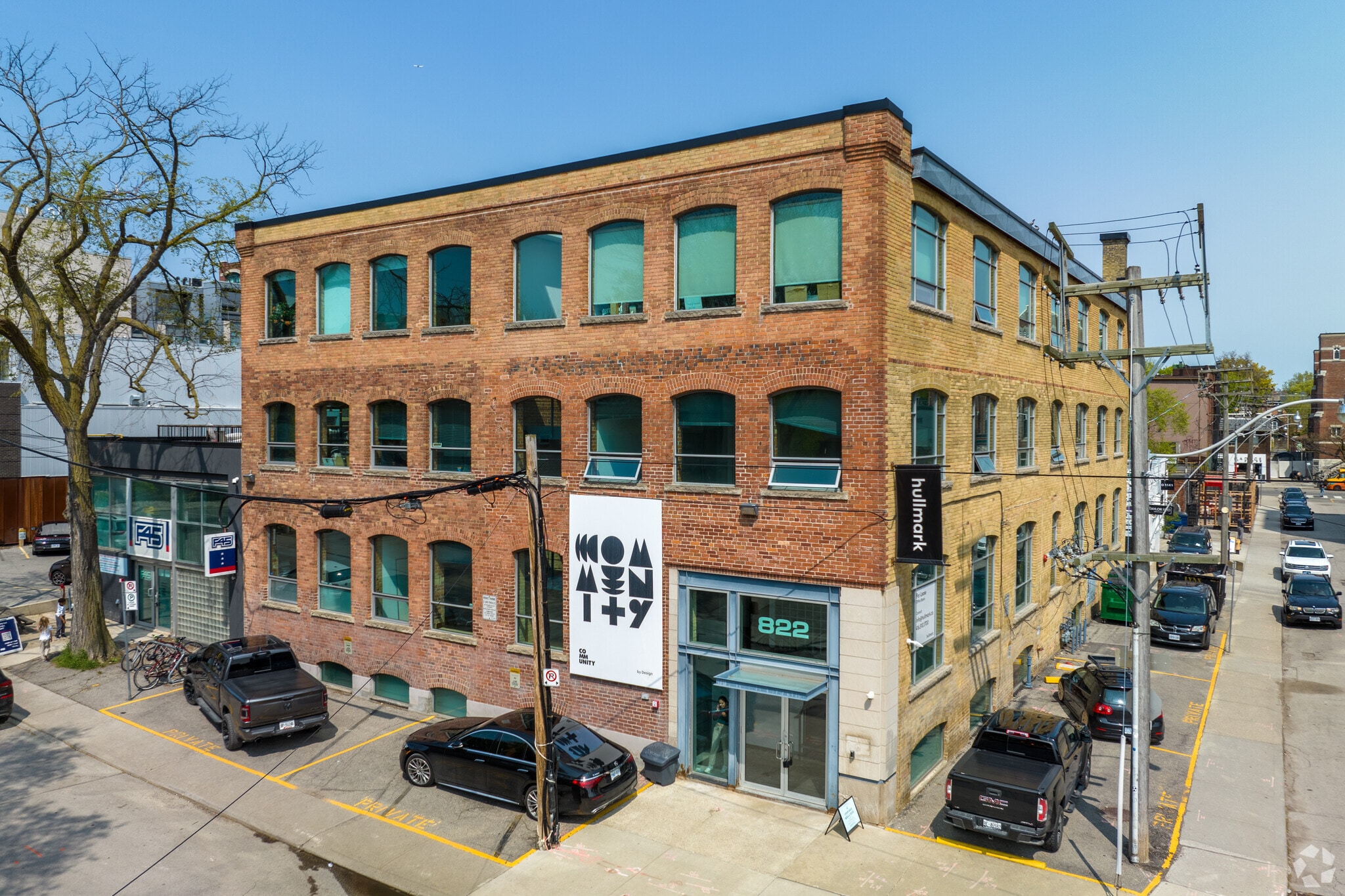 822 Richmond St W, Toronto, ON for Rent