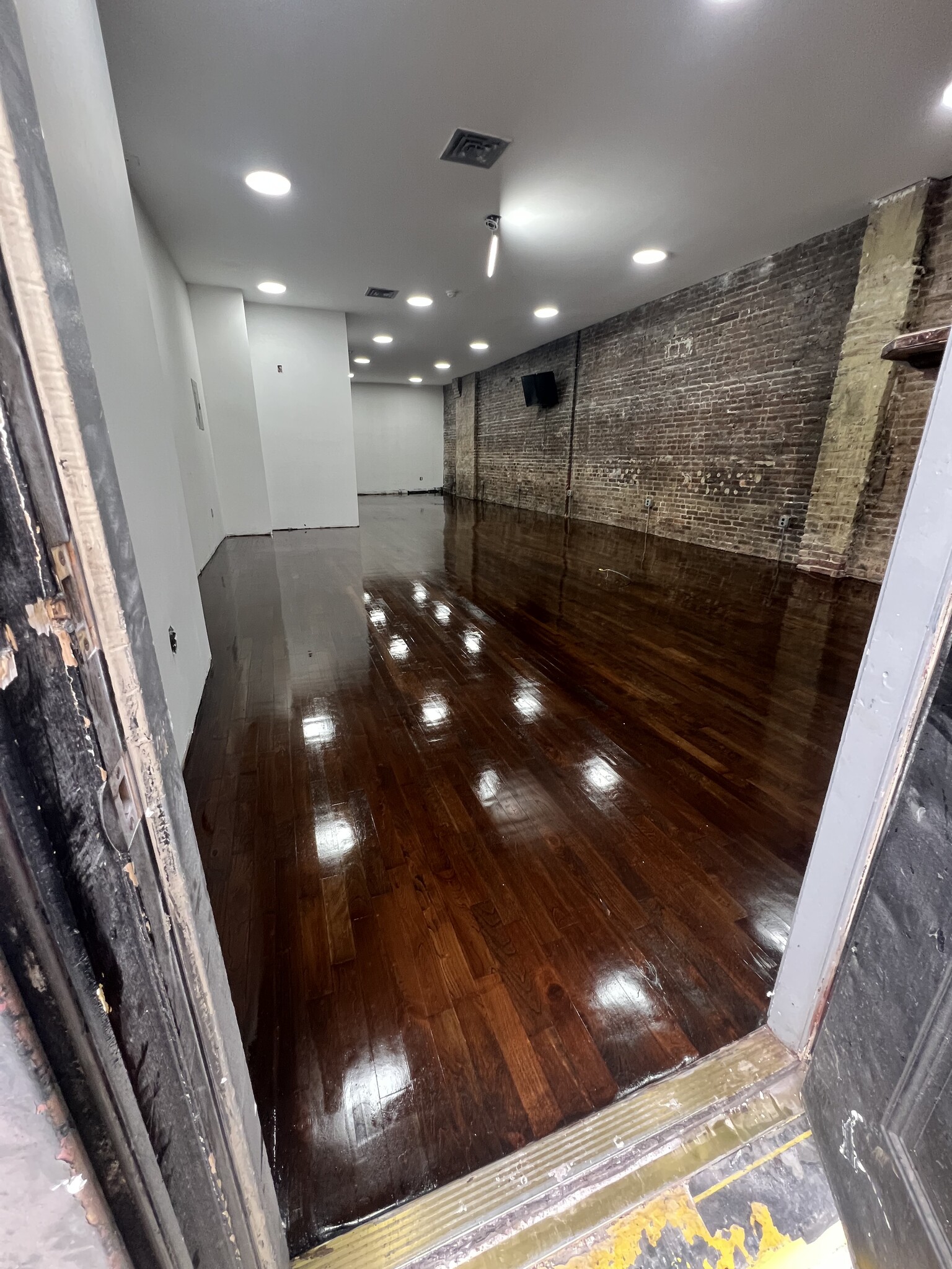 772 Richmond Ter, Staten Island, NY for Rent