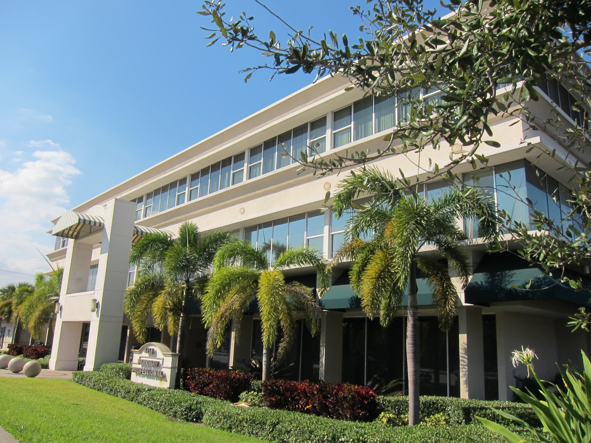 6151 Miramar Pky, Miramar, FL for Rent