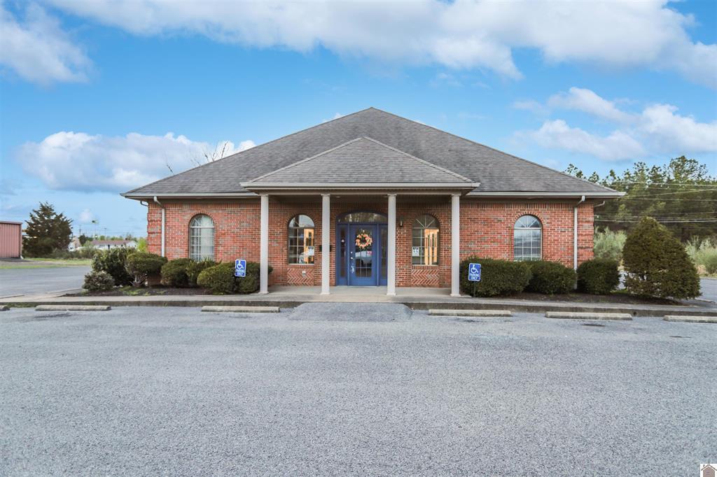 145 Vine St, Benton, KY for Sale
