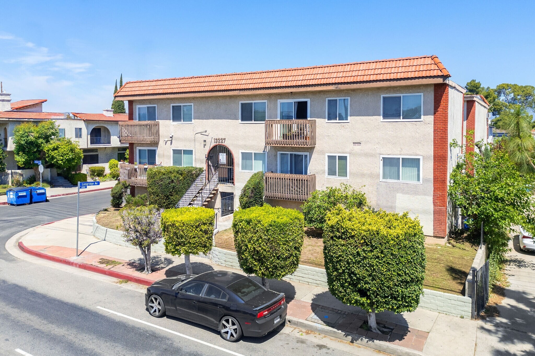 13227 Vanowen St, North Hollywood, CA for Sale