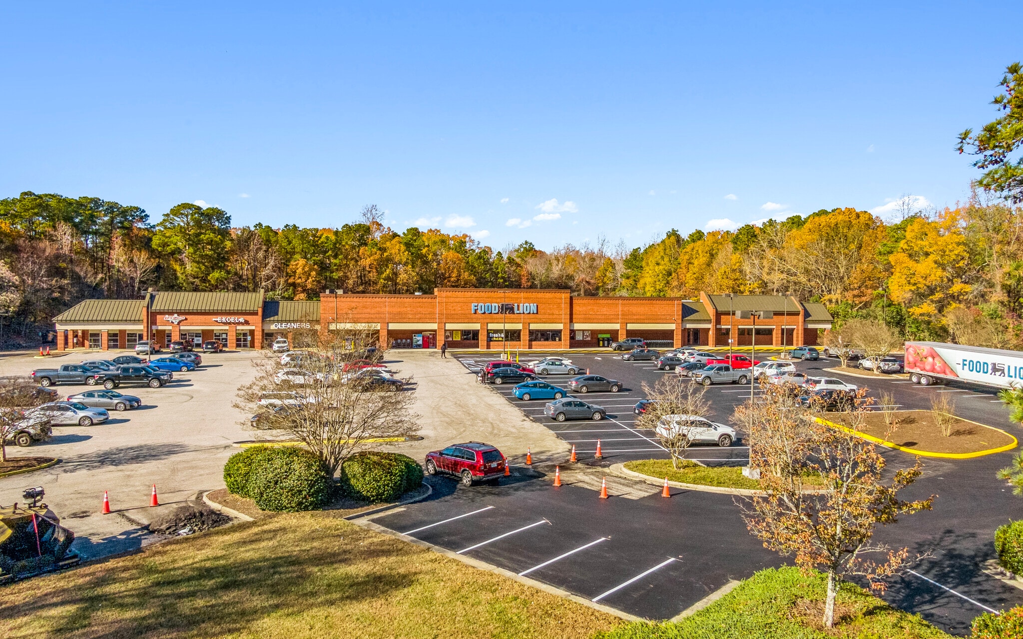 15700-15710 Jefferson Davis Hwy, Colonial Heights, VA for Rent