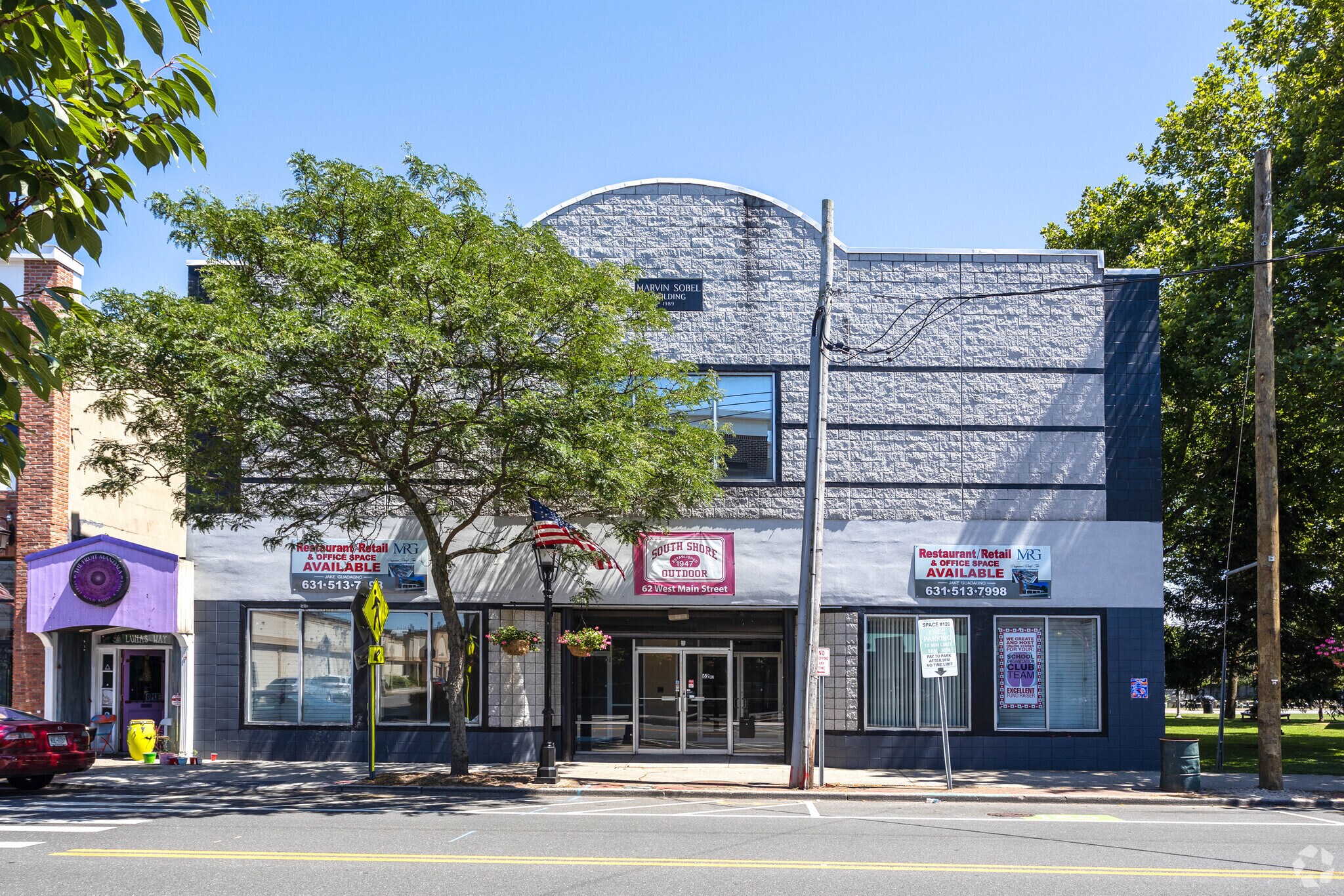 62 W Main St Bay Shore, NY 11706 Retail Property for Lease on